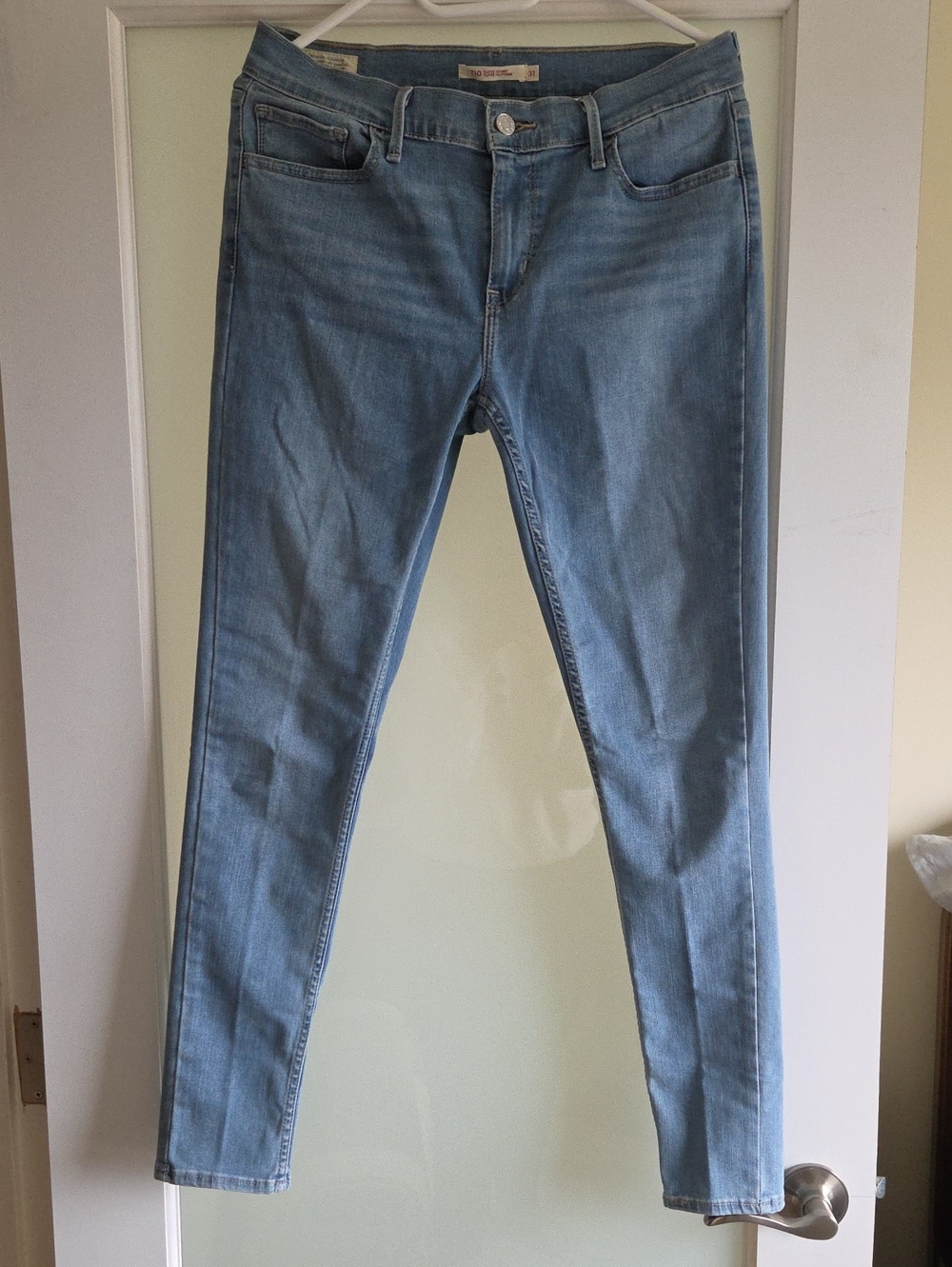 Levi 710 Light Blue Women's Super Skinny Filiforme Jeans 31